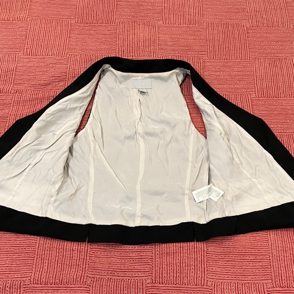 H&M women’s size 14 black Vest lined - Picture 10 of 16